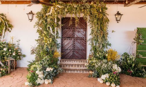 Decoración de puerta en La Fábrica de los Genoveses